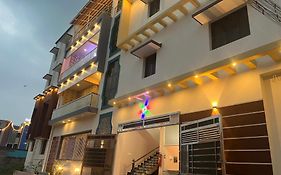 Anukraha Home Stays